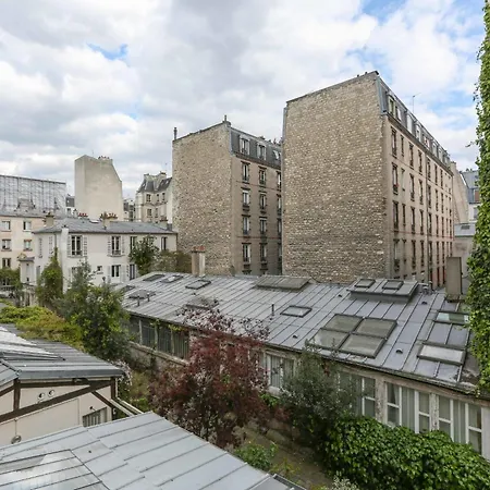 Charming Studio For A Romantic Appartamento Parigi